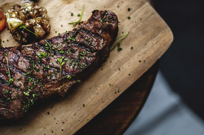 Lammfilet mit Gemüse und Püree