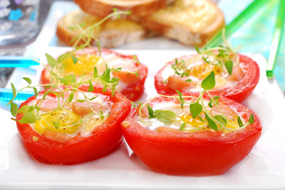 Gefüllte Tomaten mit Ei